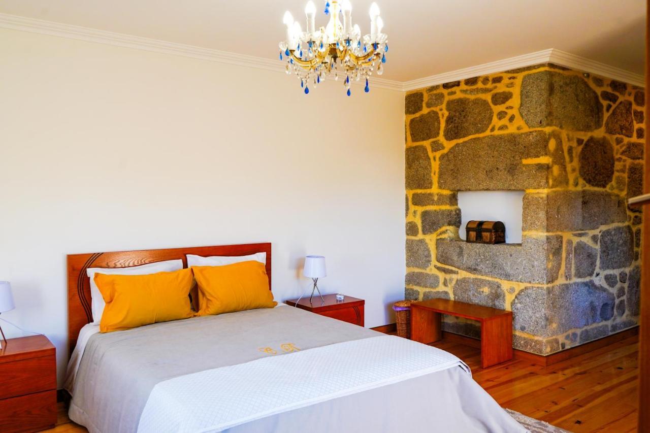Pensjonat Casa Do Ribeiro Lago  Zewnętrze zdjęcie