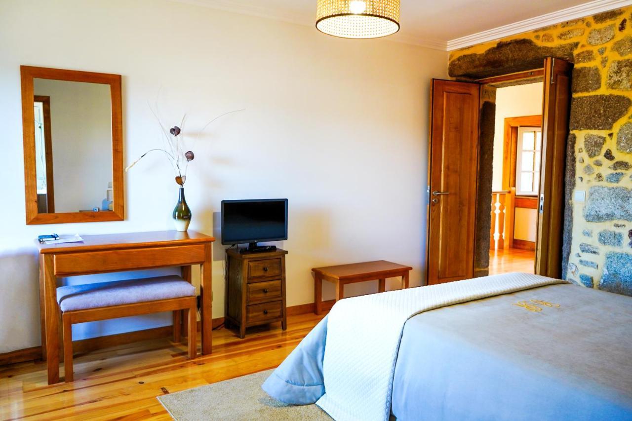 Pensjonat Casa Do Ribeiro Lago  Zewnętrze zdjęcie